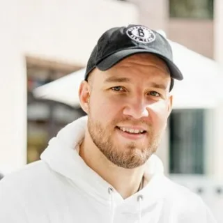 Сергей Чубарев