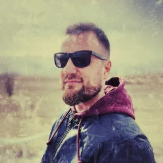 Илья Никольский